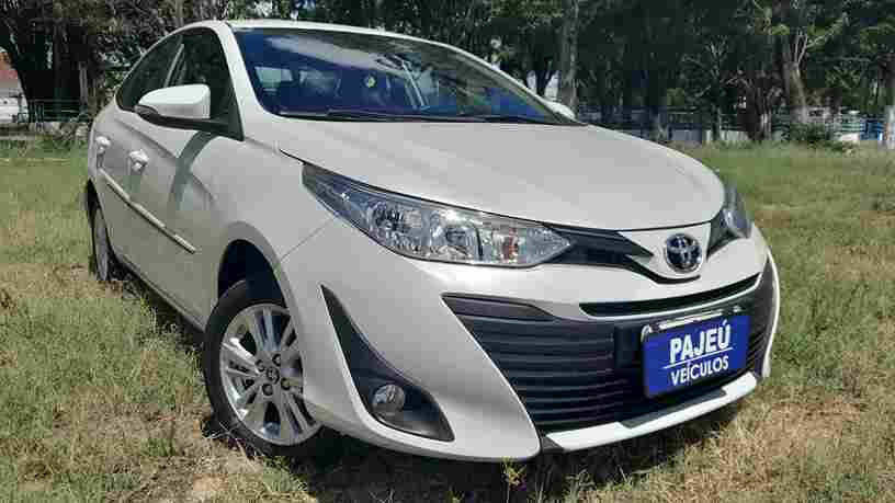 TOYOTA         YARIS