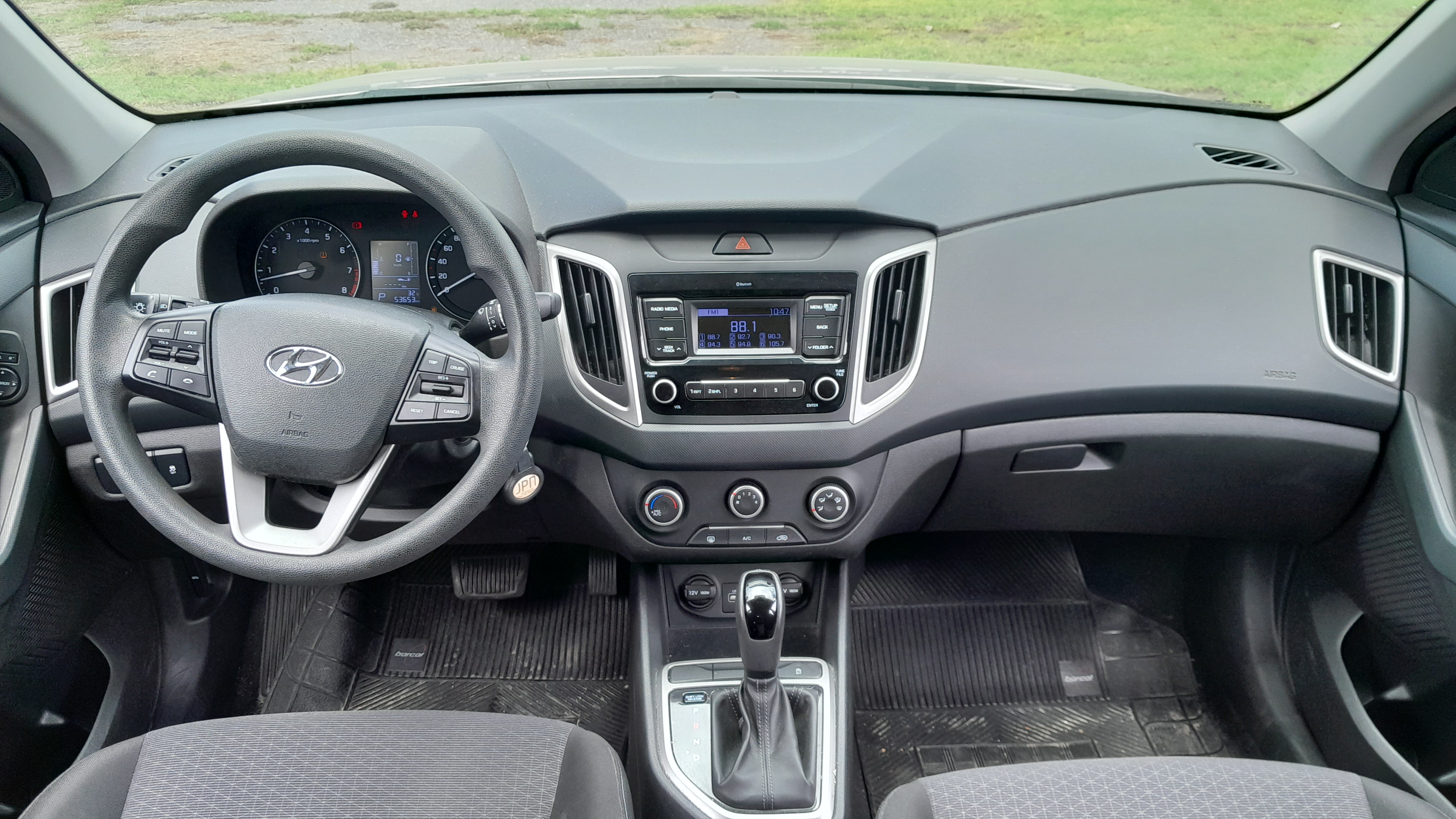 HYUNDAI         CRETA